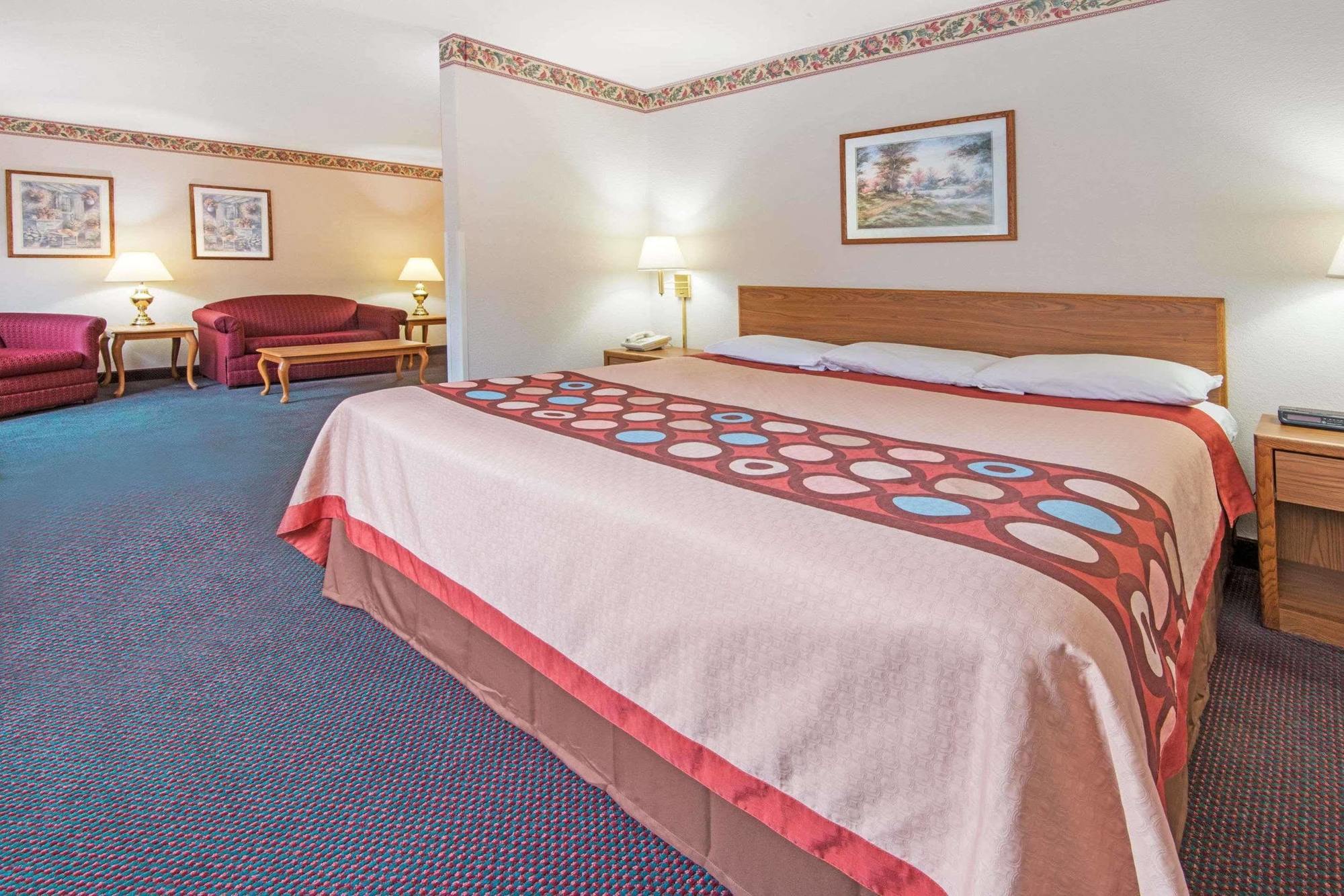 Super 8 By Wyndham Richfield Cleveland Hotel Bagian luar foto